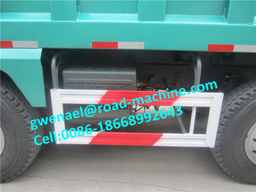 HOWO 8x4 50t Heavy Duty Dump Truck , HYVA Hdraulic lifting system