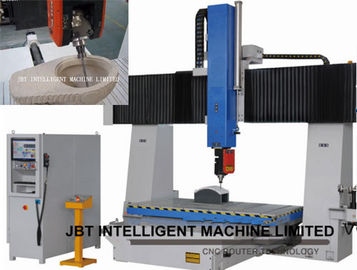 Auto Tool Changer Intelligent 5 Axis CNC Router Machining Center